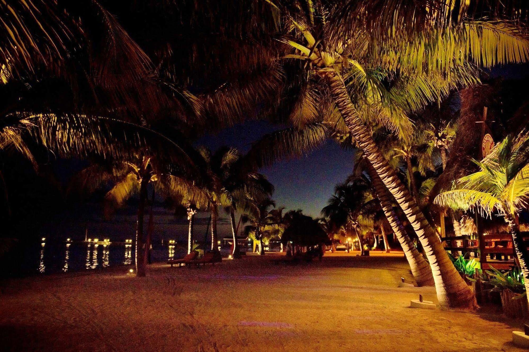 Ramons Village Resort San Pedro  Exterior photo