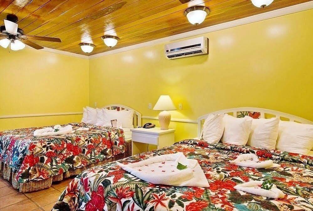 Ramons Village Resort San Pedro  Exterior photo